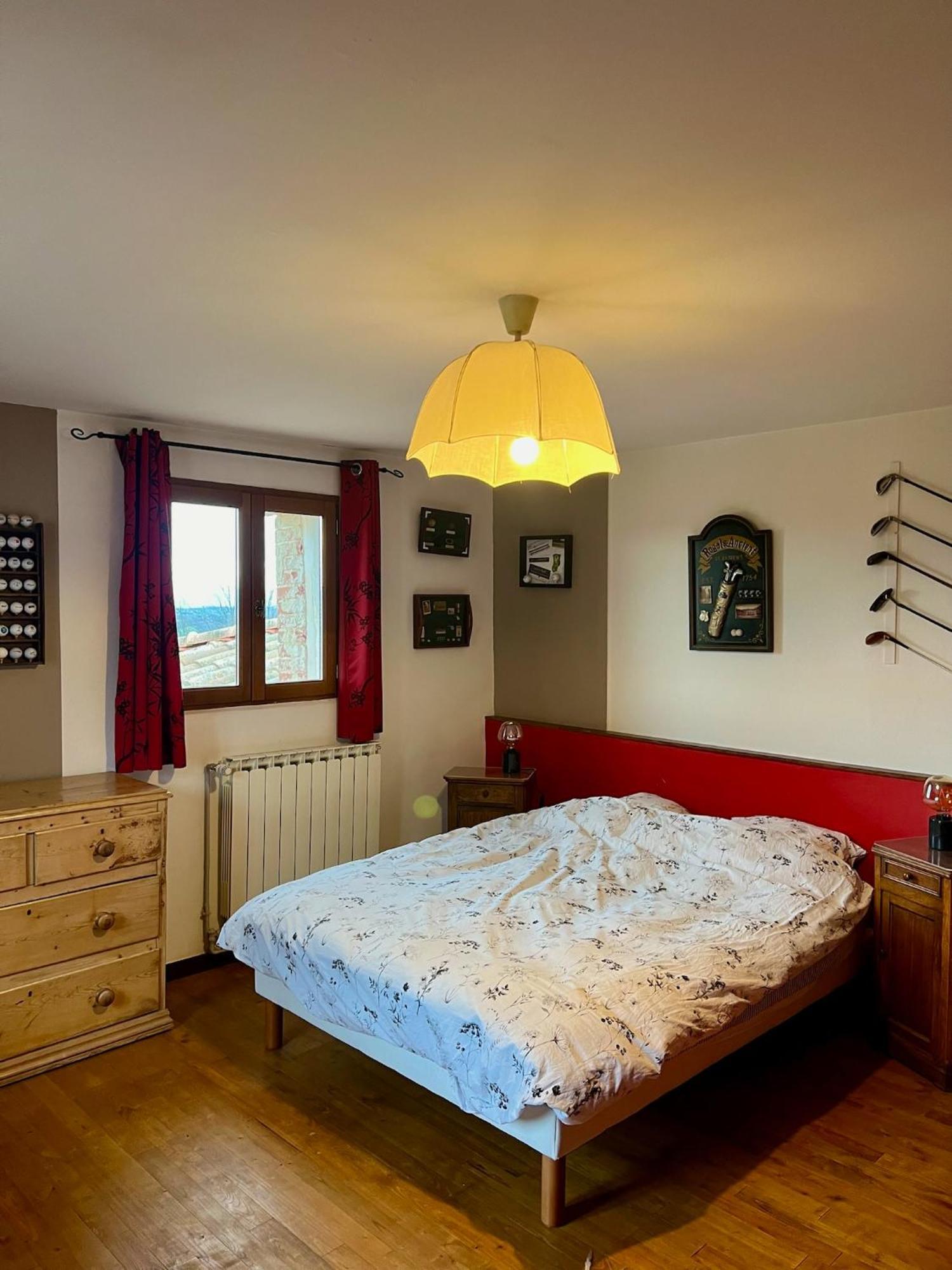 Les Garennes Hotel Saint-Uze Екстериор снимка