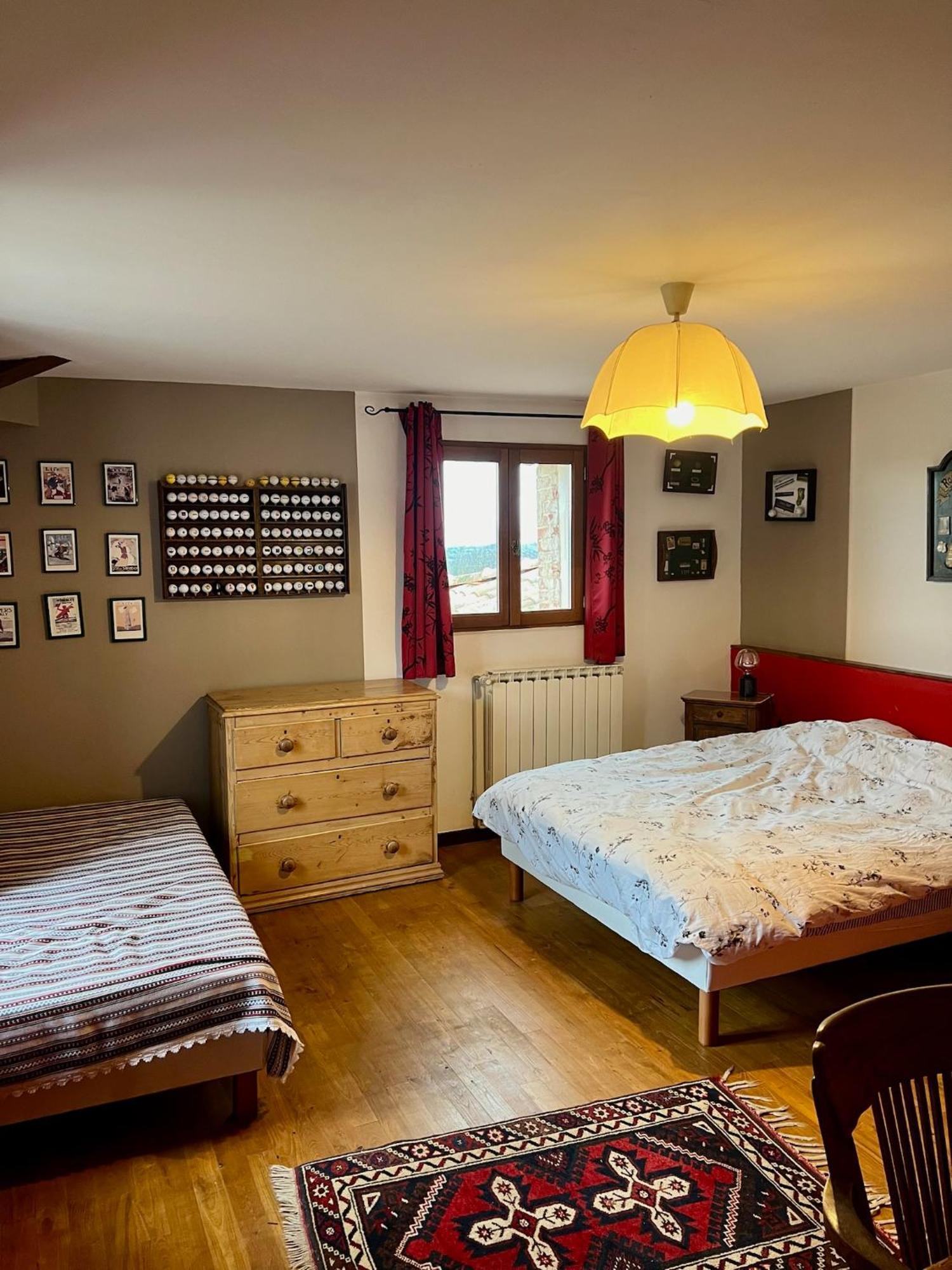 Les Garennes Hotel Saint-Uze Екстериор снимка
